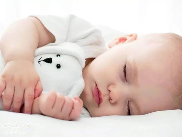 為什麼寶寶困想睡覺都要哭鬧一下？ 直接睡不好嗎？-2