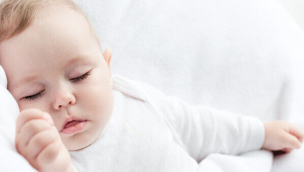 新生兒肺炎的癥狀和日常護理
